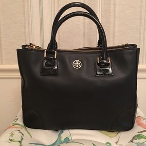 Tory Burch Brand New Robinson leather handbag
